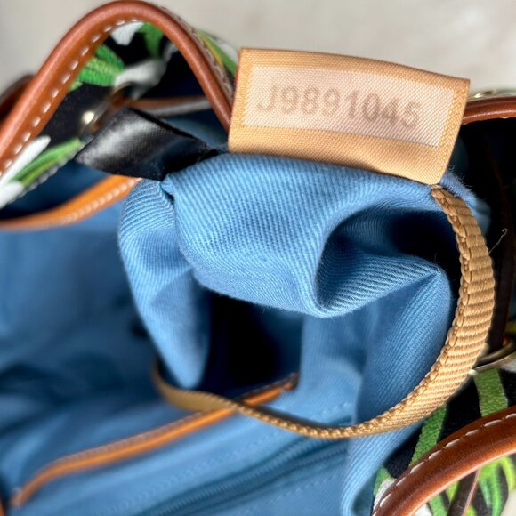 Dooney & Bourke Daffodils on Black Drawstring Bucket Bag With Matching Wristlet - Picture 13 of 16